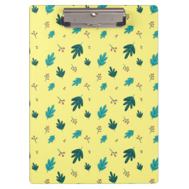 Evergreen Tree Blätter & Red Holly Berries Klemmbrett