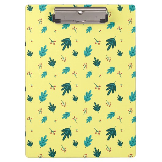 Evergreen Tree Blätter & Red Holly Berries Klemmbrett (Vorderseite)