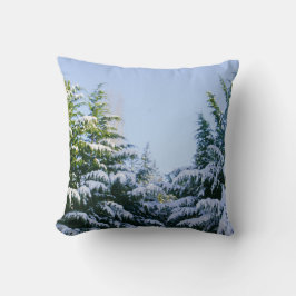 Evergreen tree, Schnee, hübsche Winterlandschaft Kissen