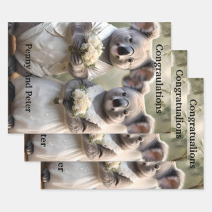 "Evergreen Vows: Eine Koala-Hochzeit in Weiß" Geschenkpapier Set
