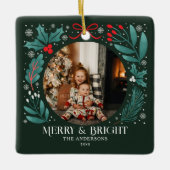Evergreen Winter Botanicals Weihnachtsfest Foto Keramikornament (Vorderseite)
