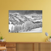 Evergreens und Aspen Bäume in einem Schneesturm Leinwanddruck (Insitu (Wohnzimmer))