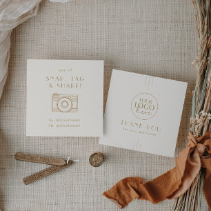 EVERLY Cream und Gold Logo Social Media Danke Quadratische Visitenkarte