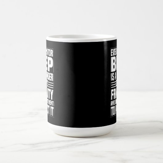 Every Beep Matters – Alert & Devoted Kaffeetasse (Mittel)