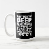 Every Beep Matters – Alert & Devoted Kaffeetasse (Links)