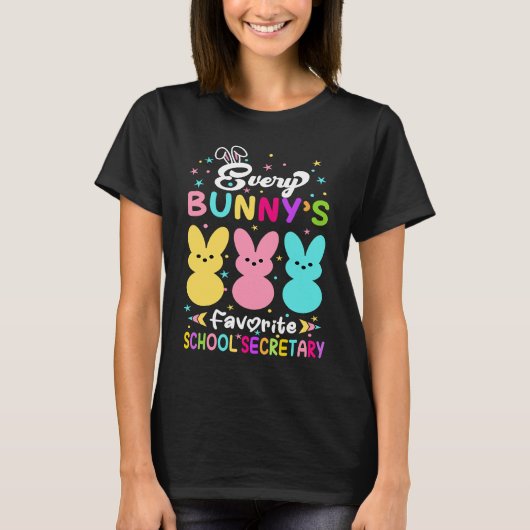 Every Bunny's Favorite School Secretary Religious  T-Shirt (Vorderseite)