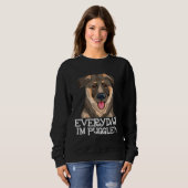 Everyday I m Puggle n Pug  Puggle Dog Sweatshirt (Vorne ganz)