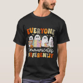 Everyone Communicates Differently Halloween Slp Sp T-Shirt (Vorderseite)