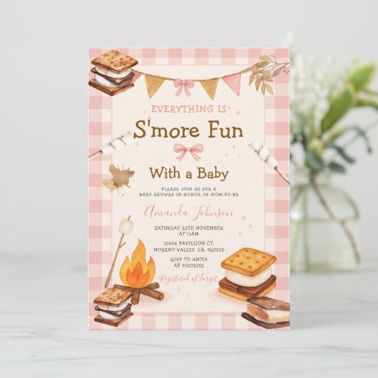 Everything S'more Fun Pink Baby Shower Gingham Einladung (Stehend Vorderseite)