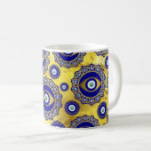 Evil Eye Charm-Ziermuster Kaffeetasse (VorderseiteRechts)
