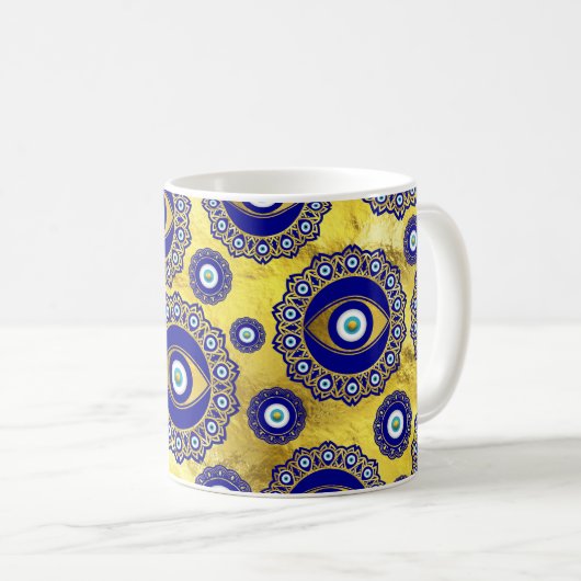 Evil Eye Charm-Ziermuster Kaffeetasse (VorderseiteRechts)