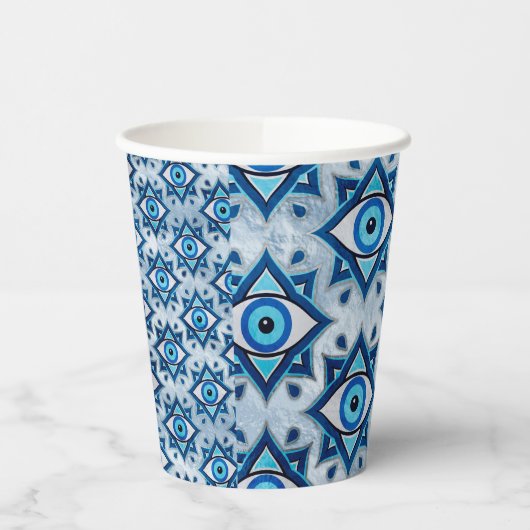 Evil Eye Ornament Pattern - Blues und Silber Pappbecher (Links)