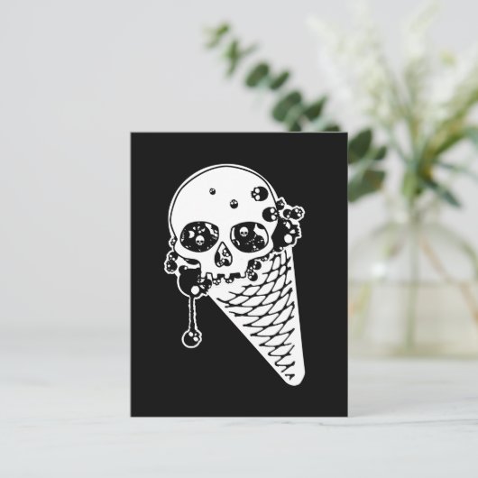 Evil Ice Cream Cone Postkarte (Stehend Vorderseite)