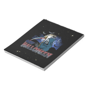 Evil Skeleton in Scary Dark Night Halloween Notizblock