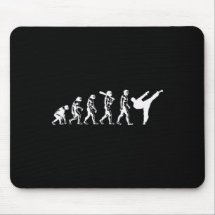 Evolution von Karate Martial Arts Kickboxen Taekwo Mousepad