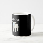 Ew Leute Schafe oder Lamm in Maske | Quarantäneges Kaffeetasse (VorderseiteRechts)