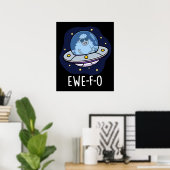 Ewe-F-O Funny UFO Pun Dark BG Poster (Heimbüro)