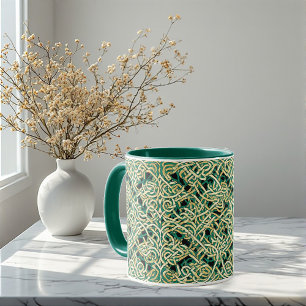 Ewige Knoten keltisches Erbe Dekorative Kunst Grün Tasse