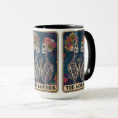 Ewige Liebe bricht hier! ☕ 💀 🌺 Tarot Lovers Tasse (VorderseiteRechts)