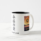 Ewige Liebe-Kanji-Tasse Zweifarbige Tasse (VorderseiteRechts)