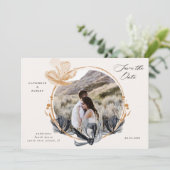 Exclusive Black Gold Floral Save the Date Einladung (Stehend Vorderseite)