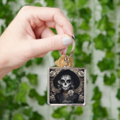 EXISTENZIELLE LETE Vintager weiblicher Schädel 3 Schlüsselanhänger (Hand)