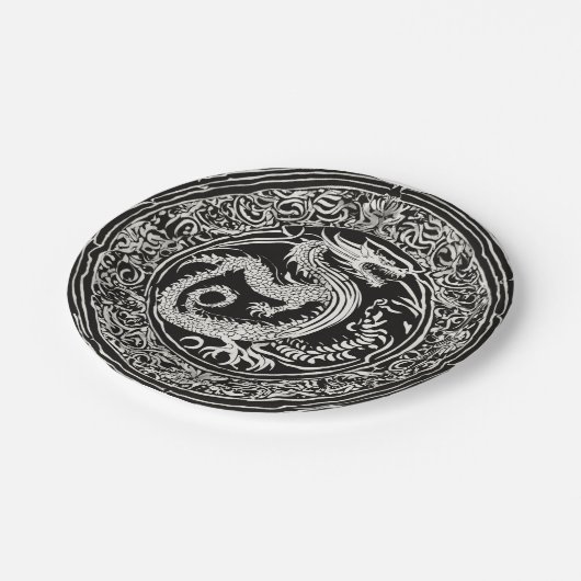 "Exklusive Opulenz: Ihr Dining Erlebnis steigern Pappteller (Schrägansicht)