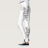 Exklusiver Entwurf der Gamaschen. Sculls Leggings (Links)