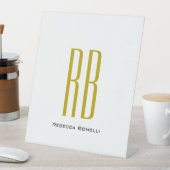 Exklusives einzigartiges Gold-Farben-Monogramm Mod Sockelschild (In Situ)