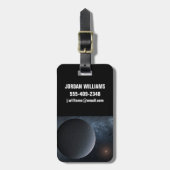 Exoplanet Ogle-2016-Blg-1195lb Orbits a Small Star Gepäckanhänger (Vorderseite vertikal)