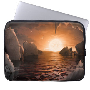 Exoplanet Trappist-1f von der Icy Night Seite. Laptopschutzhülle