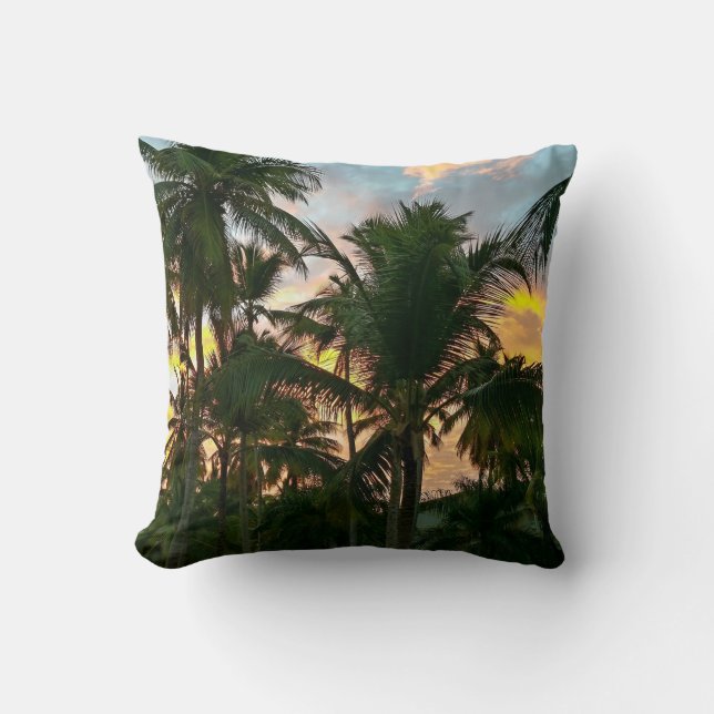Exotic Beach Palm Tree Throw Kissen (Vorderseite)
