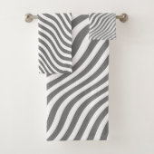 EXOTIC NEUTRAL GRAY ZEBRA STRIPES BATH TOWEL SET (Insitu)