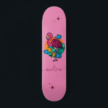 Exotic rosa Flamingo Sommer Sparkon Name Tropical Skateboard<br><div class="desc">Dieses lustige Skateboard mit einem rosa Flamingo und einem individuelle Name wäre ein wunderbares Geschenk für jemanden,  der zum Skateboarden kommt! Fügen Sie einfach den gewünschten Namen hinzu,  indem Sie auf die Option "Personalisieren Sie diese Vorlage" klicken.</div>