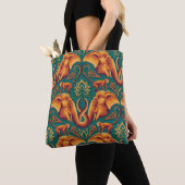 Exotic Safari TapestPattern - The White Lotus Tasche (Von Nahem)