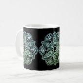 Exotic Tribal Green Gradient Mandala Kaffeetasse (Vorderseite Links)