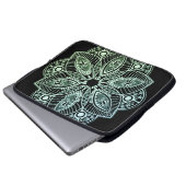 Exotic Tribal Green Gradient Mandala Laptopschutzhülle (Vorne Knopf)