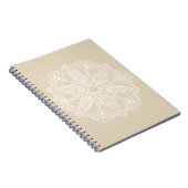 Exotic White Mandala auf Beige Hintergrund Notizblock (Rechte Seite)