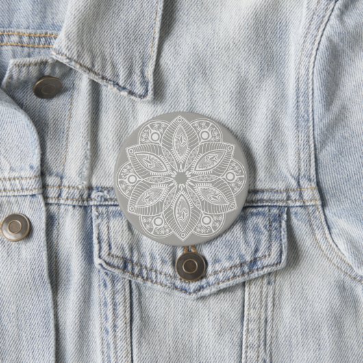 Exotic White Mandala auf grauem Hintergrund Button (Beispiel)