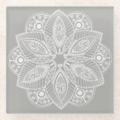 Exotic White Mandala auf grauem Hintergrund Glasuntersetzer (Vorderseite)