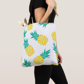 Exotische Ananas: Gelbe Freude. Tasche (Von Nahem)