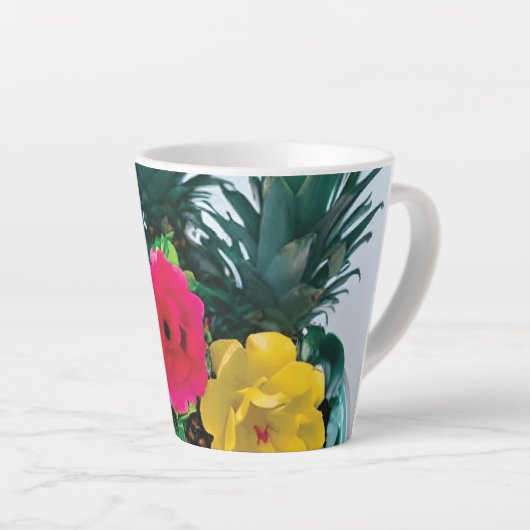 Exotische Blume mit echtem Ananas-Akzent Milchtasse (Rechte Ecke)