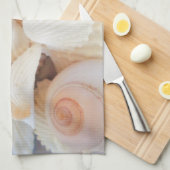 Exotische Muscheln mit weißem Pfirsich, Sommerstra Geschirrtuch (Viertel Falte)