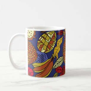 Exotische tropische Mischung von Früchten. Blütenn Kaffeetasse
