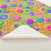 Exotischer Chintz Blumendesign Beige Sherpadecke (3/4)