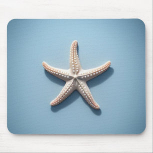 Exotischer Seestern mit blauem Hintergrund Mousepad
