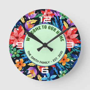Exotisches Blumenmuster Benutzerdefinierter Text-6 Runde Wanduhr