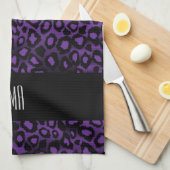 Exotisches Lila Leopardenmuster | Monogramm Handtuch (Viertel Falte)