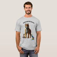 Exotisches Pet Lover mit Tiger, Affen und Macaw UR