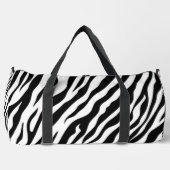 Exotisches Zebramuster Schwarz und Weiß Duffle Bag (Vorderseite)